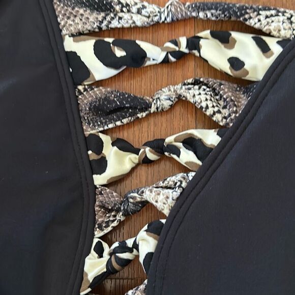 NWT Vix BLEU ROD BEATTIE black with leopard knotted front and back detail. Size - Picture 3 of 5